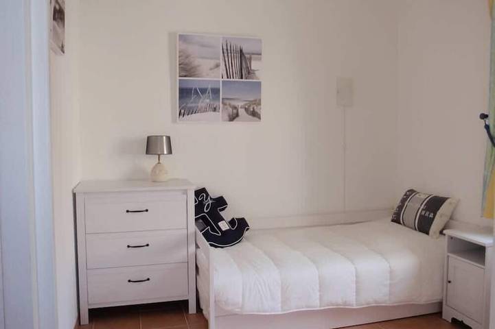 Magnífica vista al mar, aire acondicionado, jardín, dominio privado con gran piscina, wifi gratuito in Roquebrune-sur-Argens, Costa mediterránea (Francia)