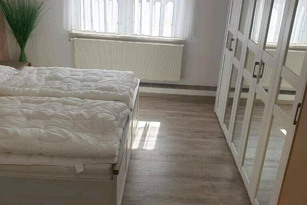 Ganze Wohnung, Ferienwohnung am Störmthaler See-Leipziger-Neuseenland in Großpösna, Leipziger Neuseenland