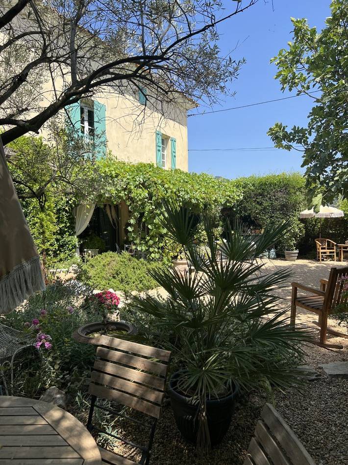 Appartement de vacances pour 2 personnes, avec piscine et jardin