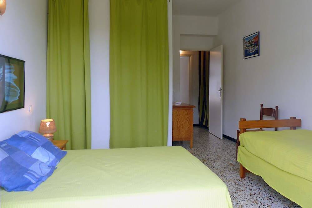 Entire apartment, Apartment quiet sea and maquis in Cargèse, Parc naturel régional de Corse