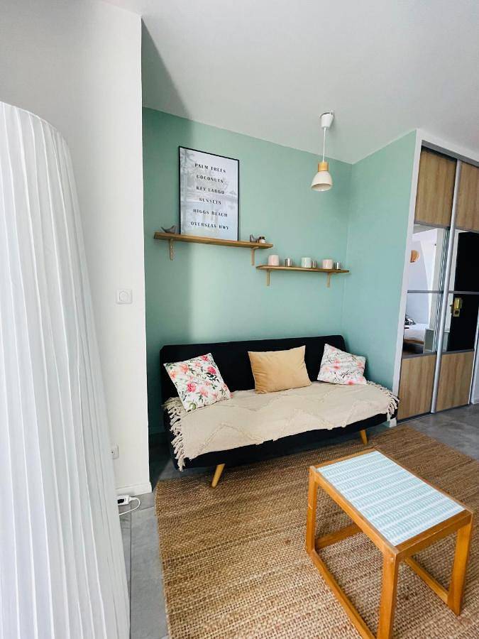 Gîte pour 2 personnes, avec balcon et vue dans Gare De Lille Flandres - 3