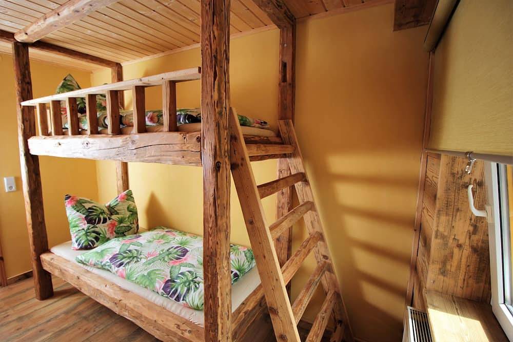 Ganze Wohnung, Traumhafte  Ferienwohnung Vanessa in idyllischer Lage des Zittauer Gebirges in Oybin, Zittauer Gebirge