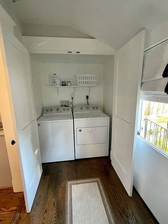 Recently Renovated Annapolis Home - Conveniently Located in Annapolis, Anne Arundel County