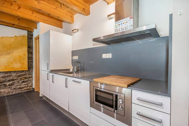 Chalet para 7 personas, con jardín y vistas al lago, Se admiten mascotas en Pirineo Catalan - 4