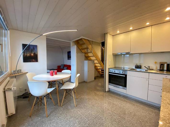 Appartement de vacances pour 4 personnes, avec balcon et jardin