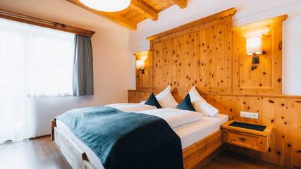 Ferienhaus für 6 Personen, mit Pool und Balkon sowie Sauna im Ötztal