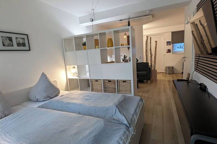 Appartement entier, Charming temporary home with terrace and high-quality furnishings. in Burglesum, Brême