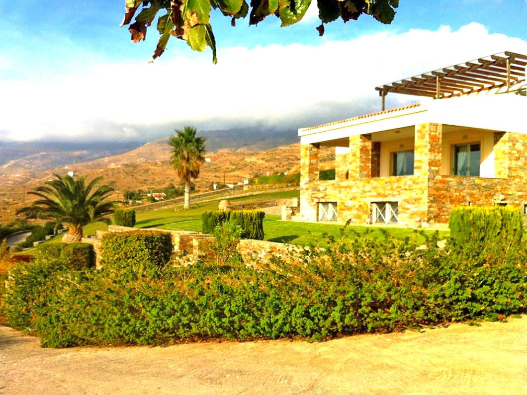 Casa vacanza per 10 persone con giardino in Eubea