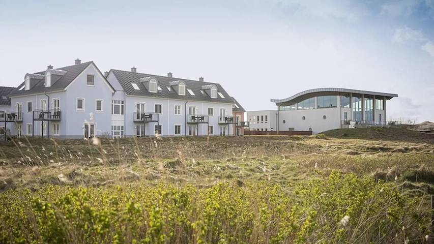Ferienwohnung für 3 Personen, mit Sauna und Pool sowie Terrasse, mit Haustier in Rantum