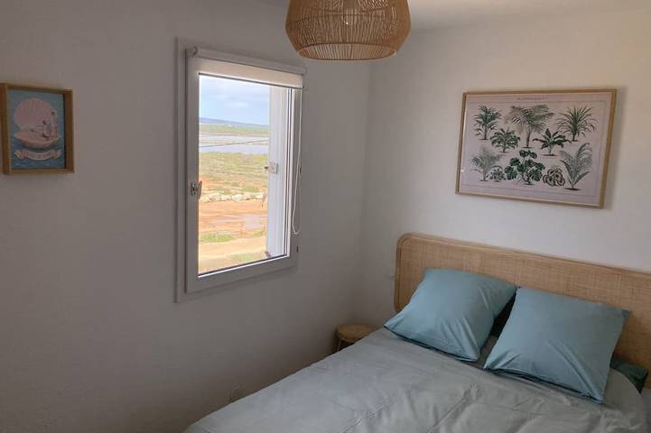 Gîte pour 6 personnes, avec Balcon ainsi que Jardin et Piscine dans Plage des Aresquiers - 2
