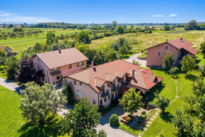 Pivka Lovely Duplex With Sauna in Baja Carniola-Karst