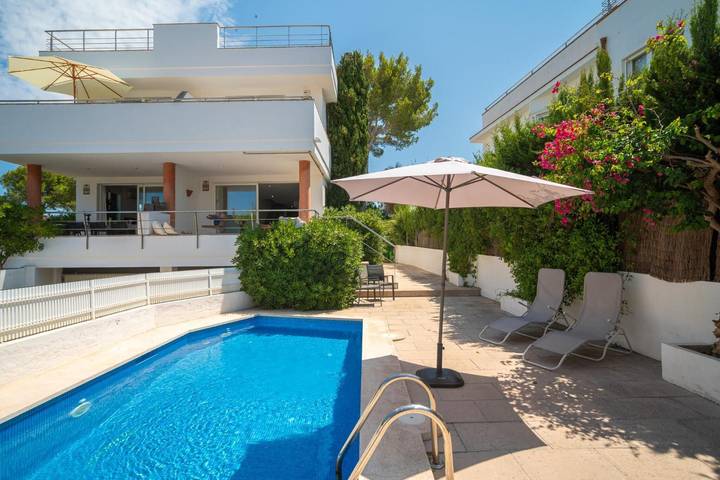 Ferienhaus für 8 Personen, mit Balkon und Garten auf Mallorca Norden