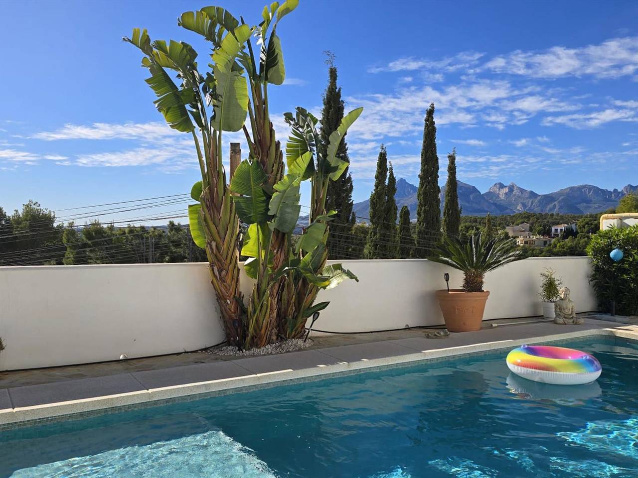 Villa moderne, animaux et clim - vue montagne in Altea, Costa Blanca