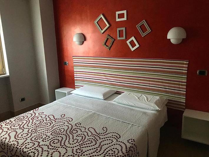 Gîte pour 2 personnes, avec terrasse et jardin dans Cassino - 3