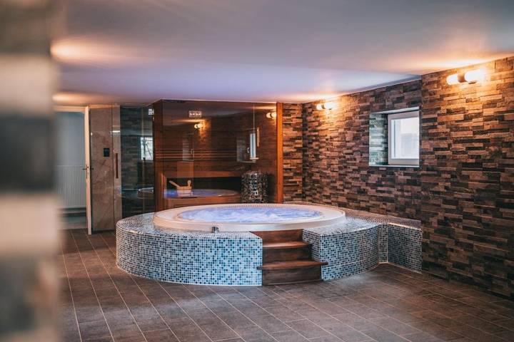 Villa für 4 Personen, mit Whirlpool und Garten sowie Sauna und Pool am Balaton - 3