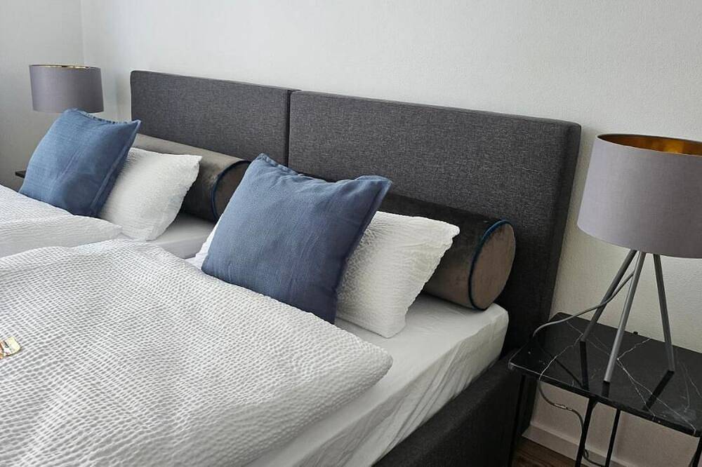 Ganze Wohnung, Casa 8070 Ingolstadt Maisonette-Wohnung |91 m²|4 Zi.|1-8 Pers.|inkl. Parkplatz in Ingolstadt, Oberbayern