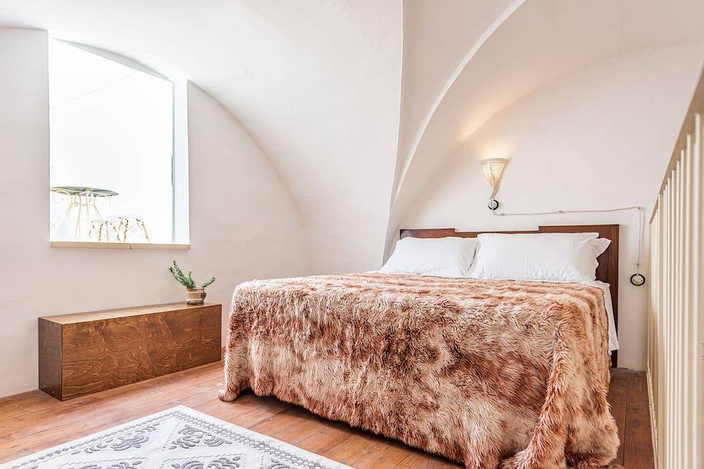 The Room of Felline 100 with Whirlpool and Private Terrace in Felline, Golf von Tarent