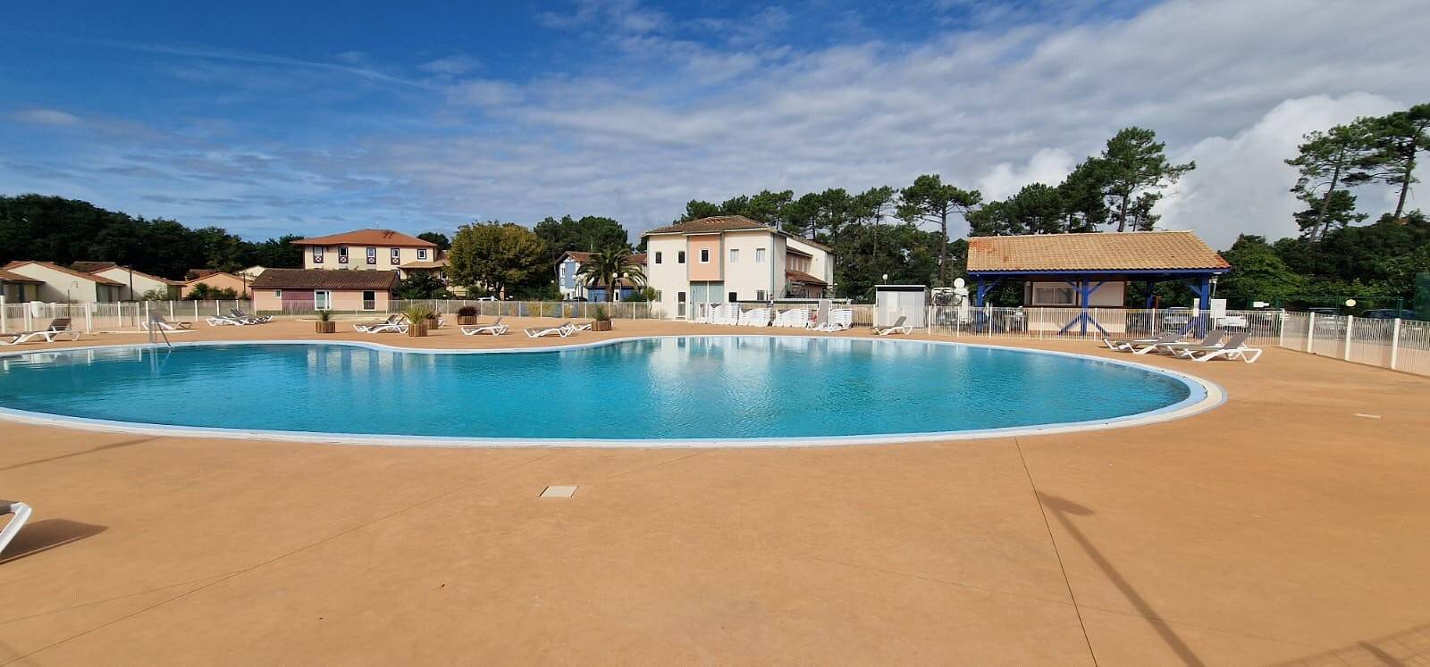 Ferienhaus „Villa du Lac - Souston Plage“ mit Gemeinschaftspool – Conciergerieland in Soustons, Côte d’Argent