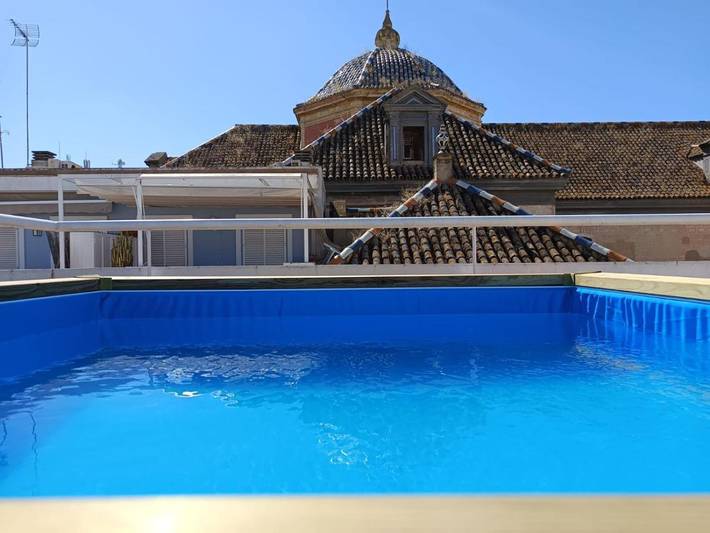 Ferienhaus für 10 Personen, mit Sauna und Terrasse sowie Ausblick und Pool