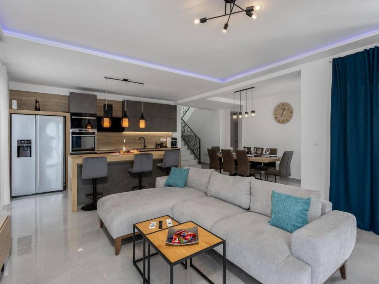 Villa Fran - Four Bedroom Villa with Private Pool in Crikvenica, Primorje-Gorski Kotar