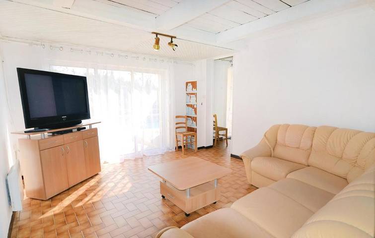 Location de vacances pour 7 personnes, avec piscine et jardin à Théziers - 2