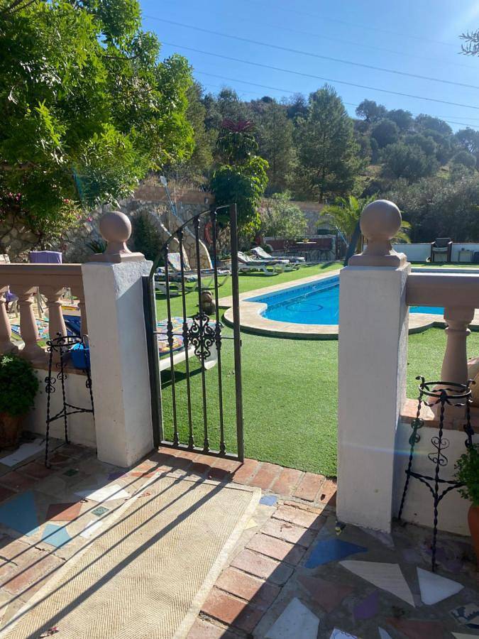 Casa rural para 6 personas, con Terraza y Jardín además de Piscina y Vistas en Valle de Abdalajís - 4