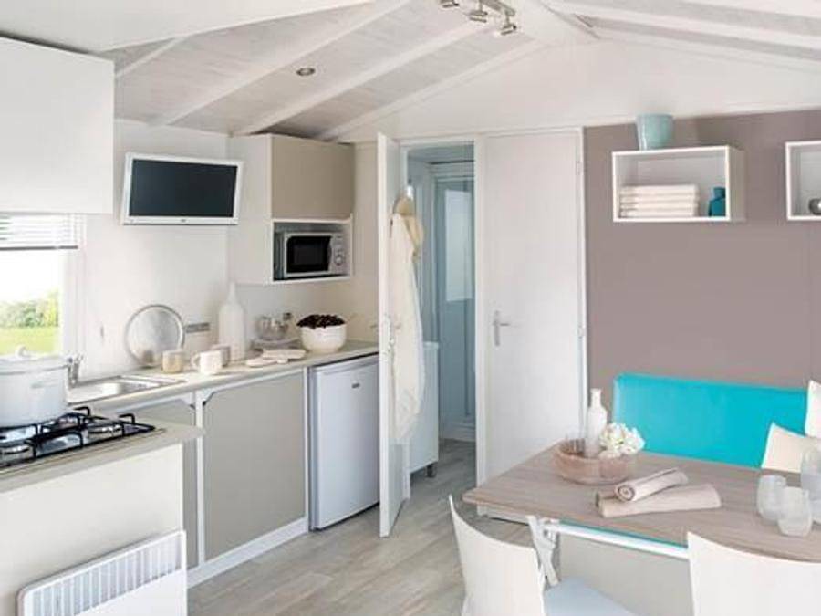 Camping Des Neiges - Mobile home 4 persons - Loggia in Aigueblanche, Savoie