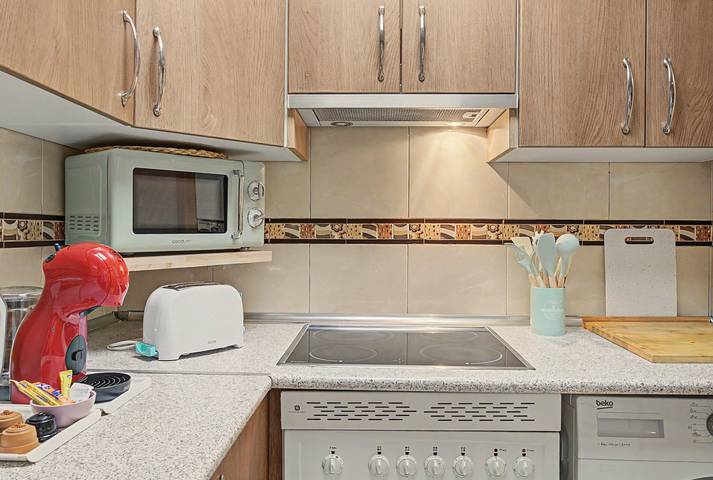 Ganze Wohnung, Apartment 'La Colina' mit Meerblick, WLAN und Klimaanlage in La Colina Torremolinos, Torremolinos