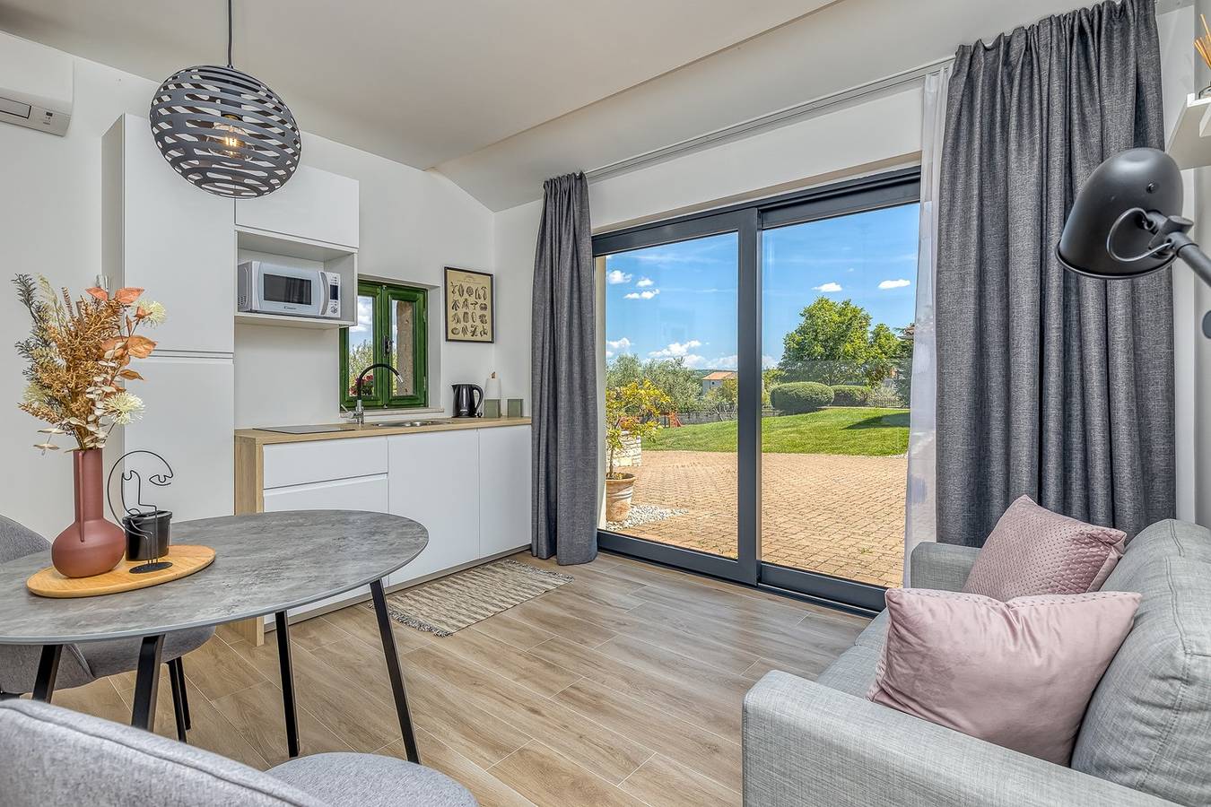 Ganze Wohnung, Wellnes Studio S in Selina, Zentralistrien