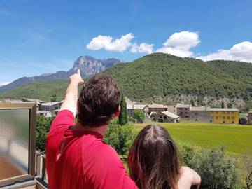 Hôtel pour 2 personnes, avec terrasse et vue à Labuerda