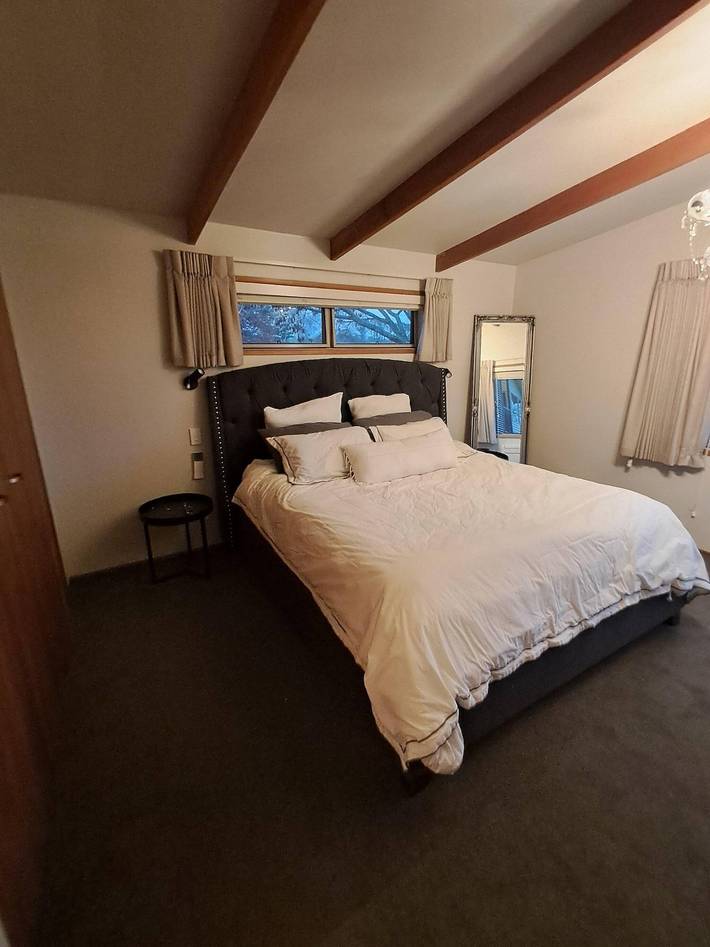 Geräumiges Haus mit 5 Schlafzimmern im Ngāhinapōuri Family Retreat in Waipa District