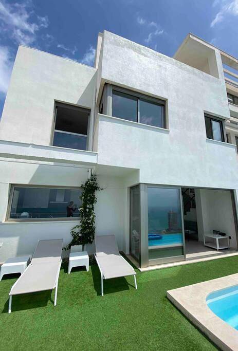 Three-Bedroom Villa in Platja les Oliveres (Cullera), Cullera