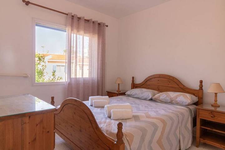 Ferienhaus für 6 Personen, mit Pool und Balkon sowie Garten in Paphos - 4