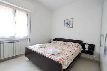 Villa per 7 Persone in Marina di Pietrasanta, Pietrasanta, Foto 1