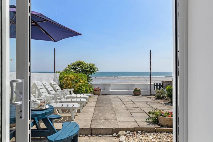 Ferienhaus für 7 Personen, mit Terrasse und Meerblick sowie Garten in Wales