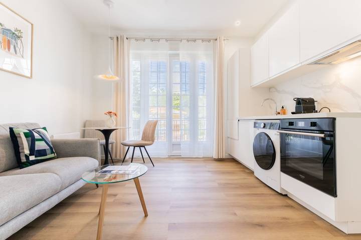 Location de vacances pour 2 personnes, avec Balcon à Pessac