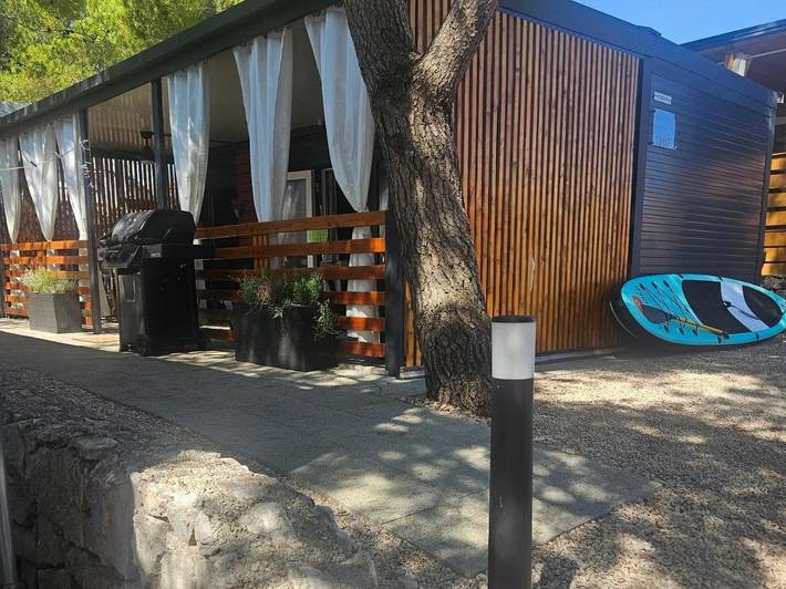 Camping für 4 Personen, mit Ausblick und Garten sowie Pool in Drage (Pakoštane) - 2