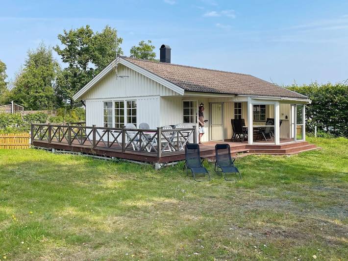 Hus för 8 Personer, med trädgård i Borgholm