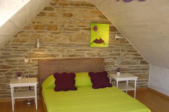 Gîte pour 3 personnes, avec jardin à Bégard - 2