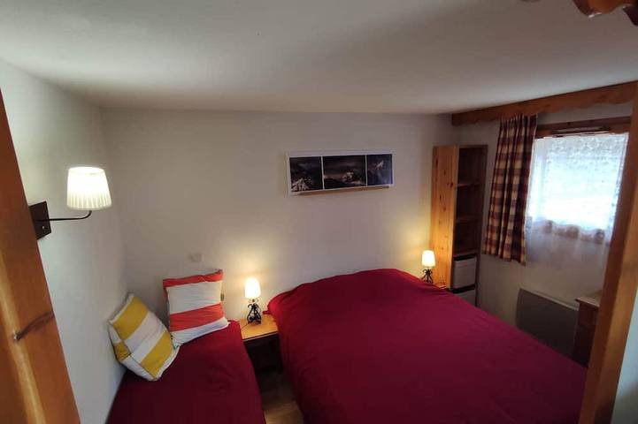 Appartement entier, Puy Saint Vincent 1800, appart famille 37m2, 2ch, 6pers, rez jardin, expo sud. in Puy-Saint-Vincent, Parc national des Écrins