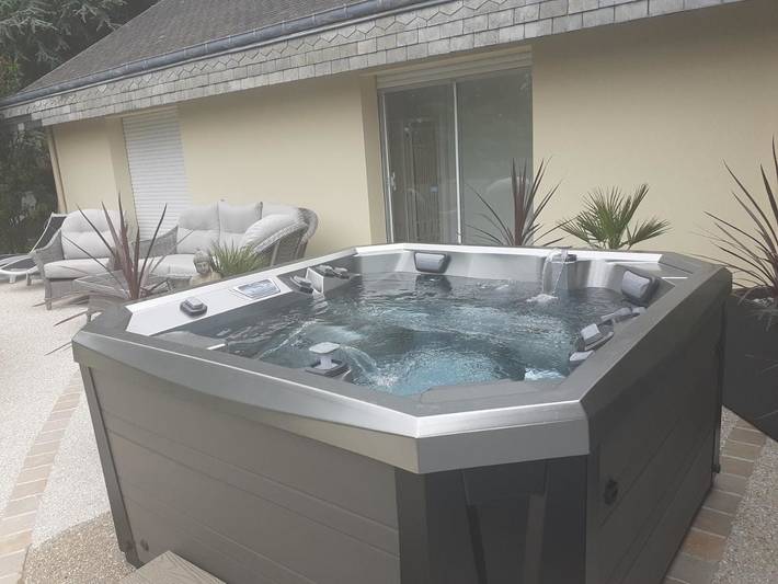 Location de vacances pour 2 personnes, avec jardin ainsi que vue et terrasse à Vimoutiers - 4