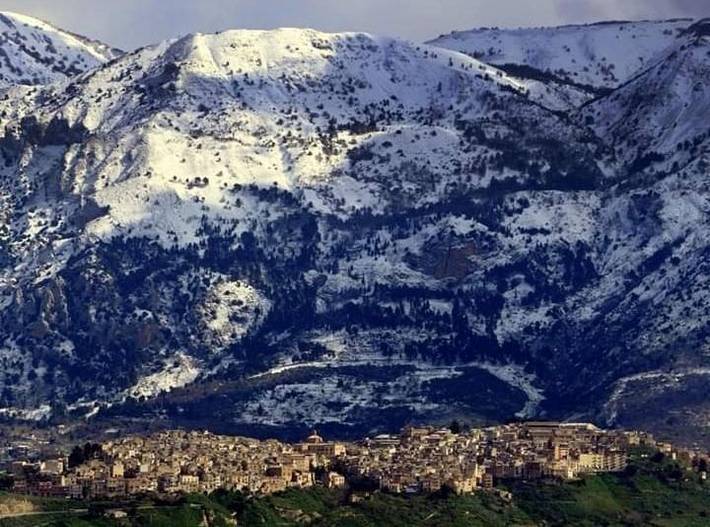 Gîte pour 4 personnes, avec vue et terrasse à Polizzi Generosa - 3