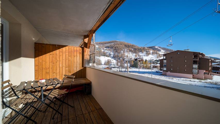 Gîte pour 5 personnes, avec balcon à Allos - 2