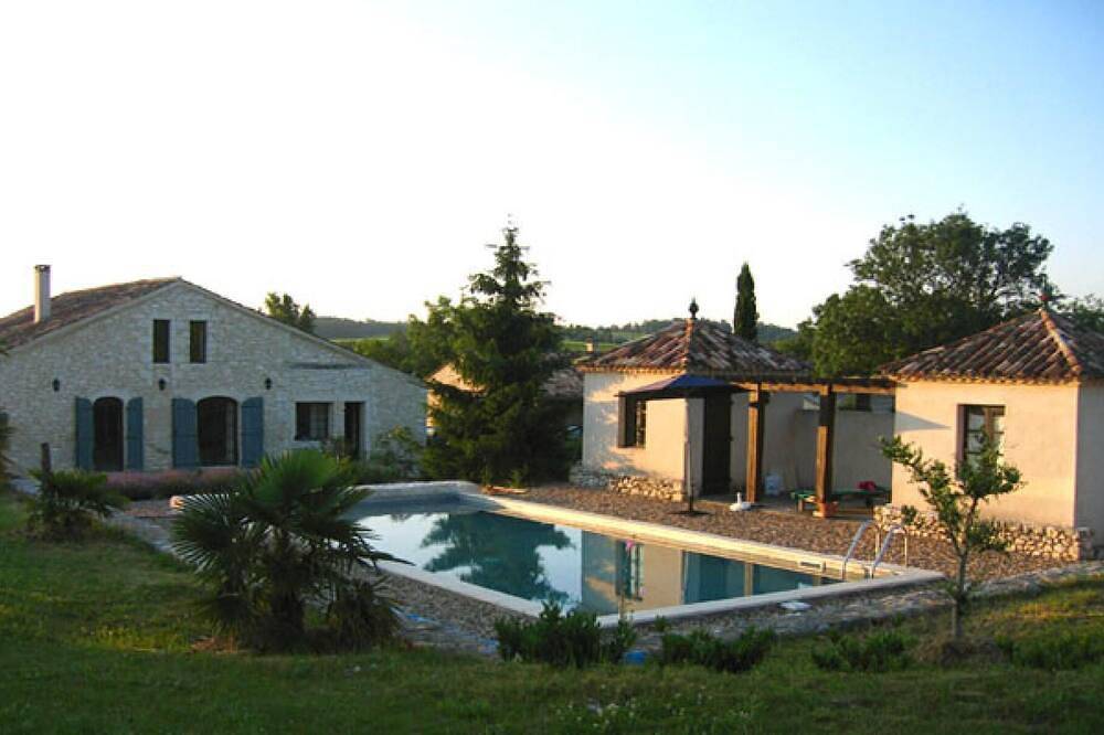 Bergerac au Sud (25km) Gite De Charme avec piscine privée 11x5m in Saint-Astier, Région de Marmande