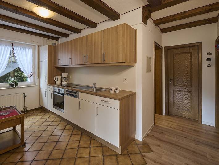 Ferienhaus für 7 Personen, mit Balkon/Terrasse und Balkon sowie Terrasse und Sauna in Willingen - 4