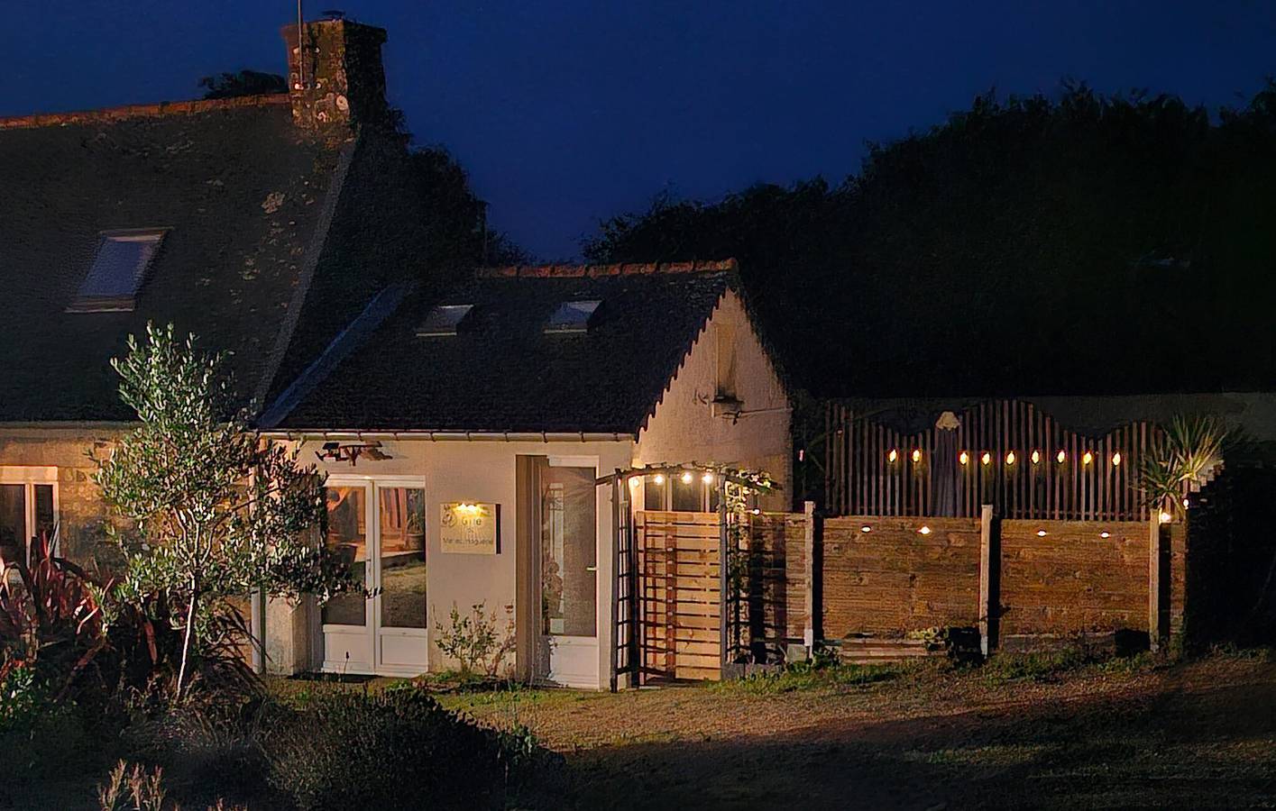 Garden Retreat 2km vom Louargat Zentrum in Louargat, Guingamp Region