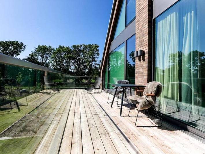 Appartement de vacances pour 10 personnes, avec sauna et jacuzzi ainsi que balcon et jardin