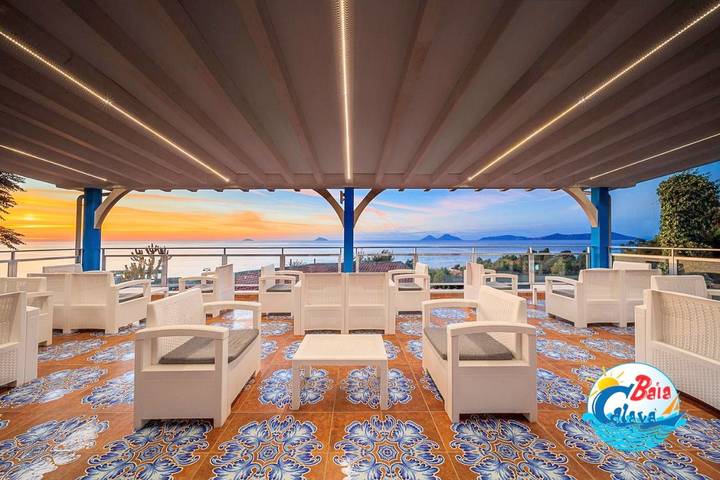 Parc de vacances pour 4 personnes, avec vue et bassin pour enfant ainsi que jardin et piscine, animaux acceptés en Sicile - 3