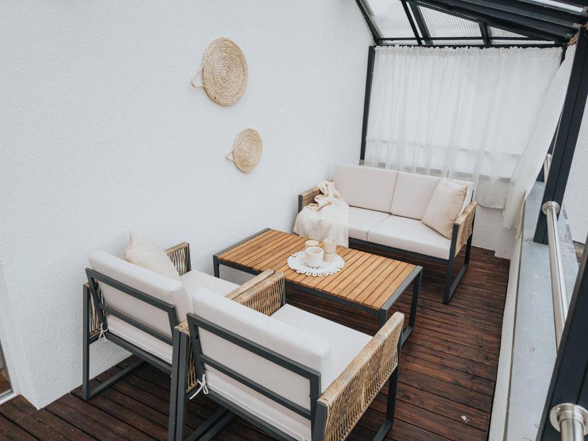 Ganze Wohnung, Hochwertige Ferienwohnung mit Sauna und Fitness in Tholey, Saar-Nahe-Bergland