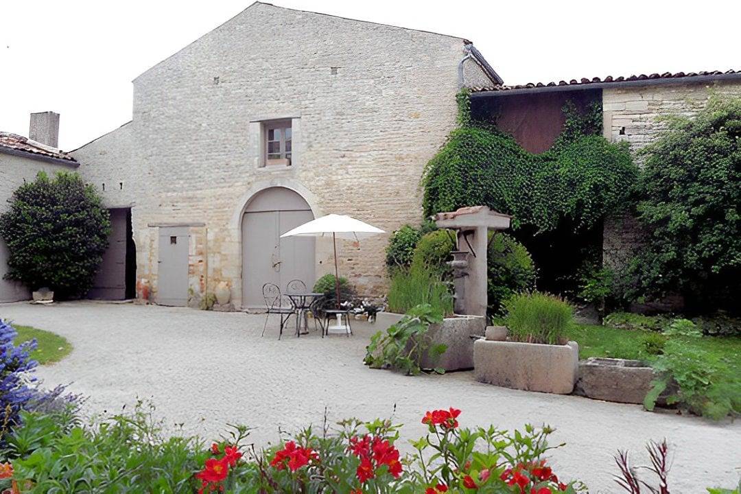 Le Balloir - Chambre Coquelicot in Thairé, Région de Rochefort